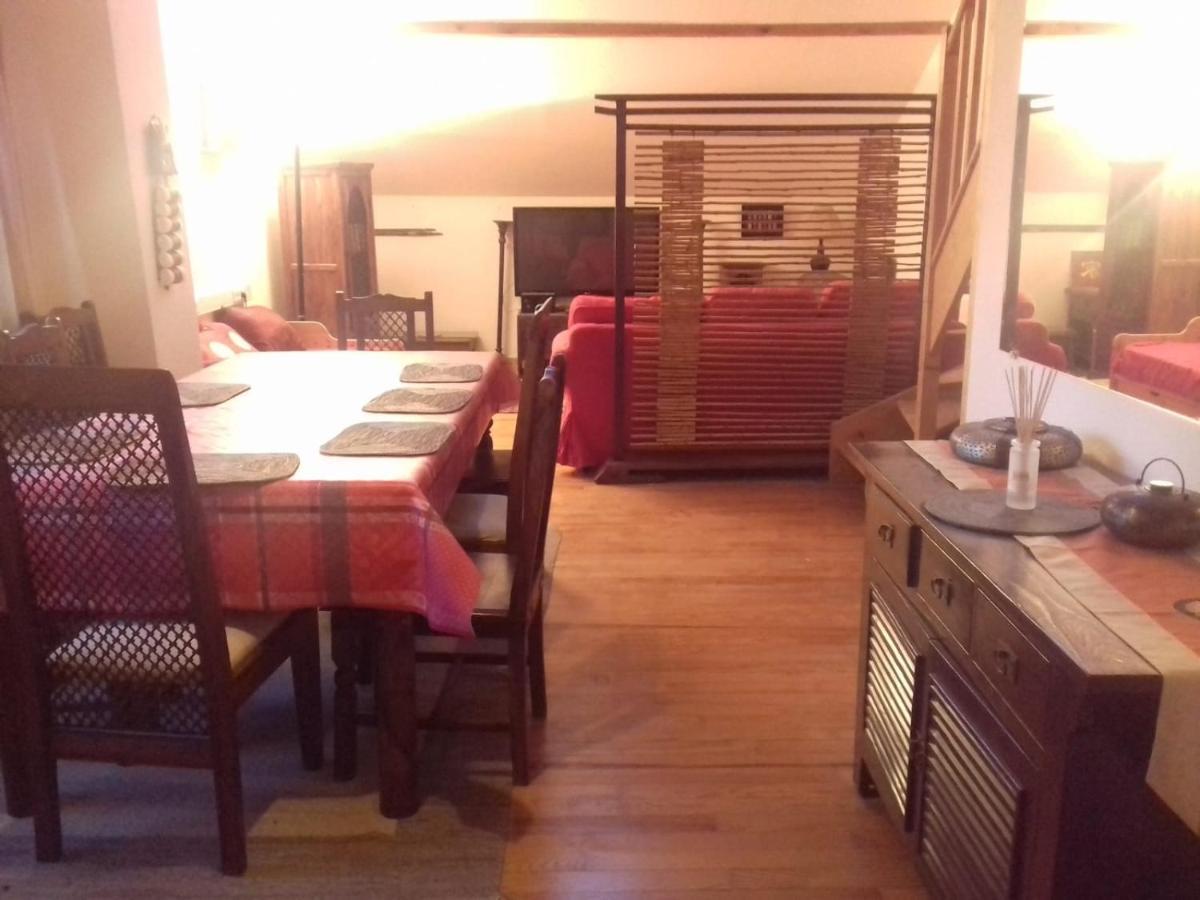 Appartement En Loft 50M2 Dans Maison Avec Chambre En Mezzanine Et Canapes Lits Dans Salon Saint-Pierre-de-Chartreuse Zewnętrze zdjęcie